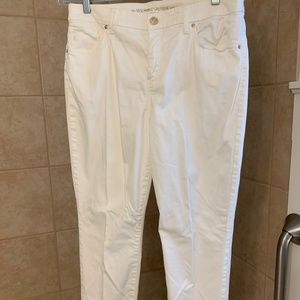 Chico’s 1.5 size So Slimming Girlfriend Ankle white jeans
